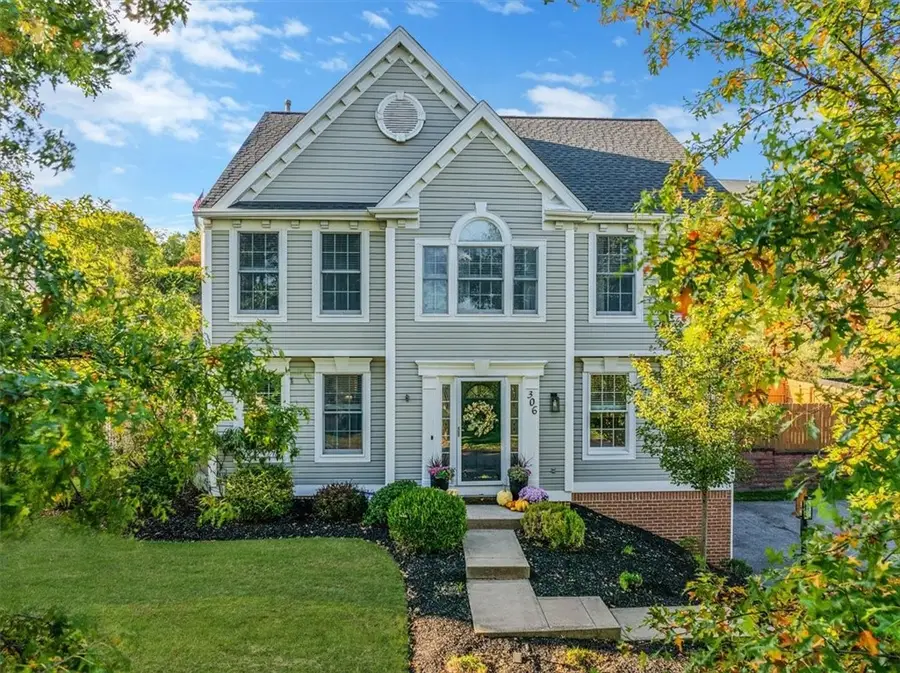 306 Oak Wood Cir, South Fayette, PA 15057 - Image #2