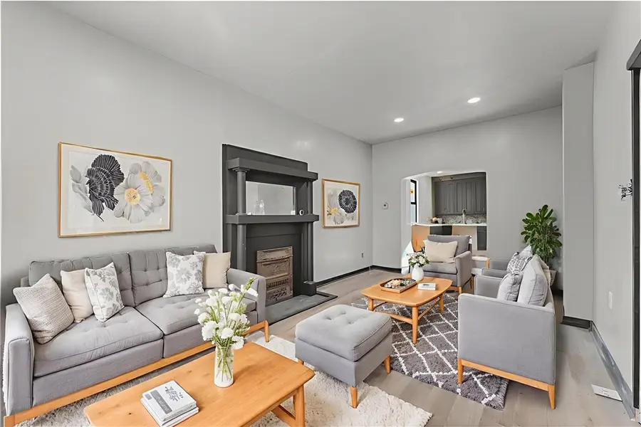 118 Tarragonna St, Pittsburgh, PA 15210 - Image #2