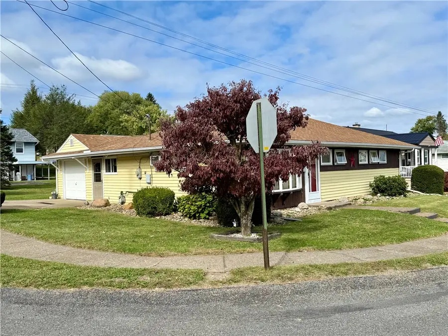 1224 Montpelier St, Hopewell, PA 15001 - Image #3