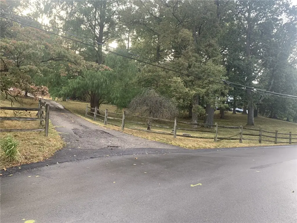 9750 Harmony Dr, McCandless, PA 15237 - Image #1