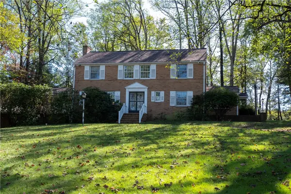 416 Dragon Rouge, Hempfield Twp, PA 15601