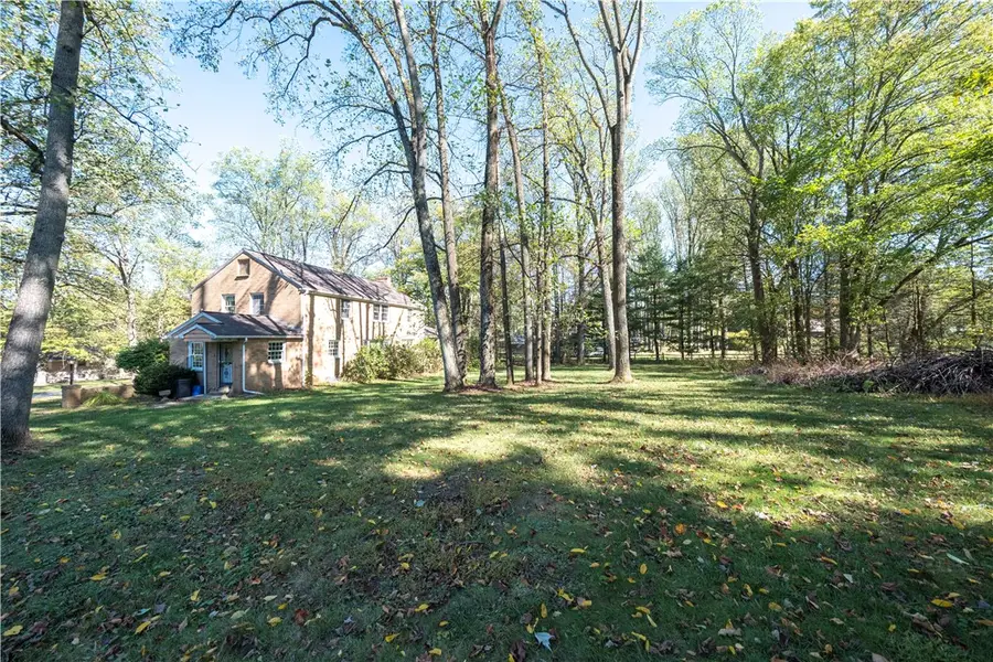 416 Dragon Rouge, Hempfield, PA 15601 - Image #3