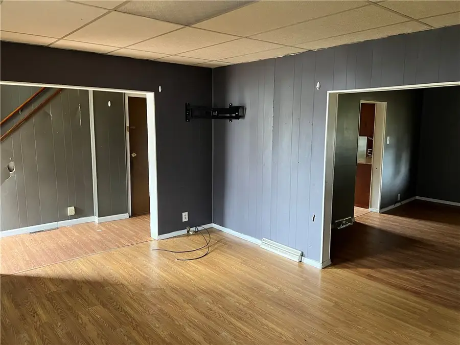 142 11th St, Lucernemines, PA 15754 - Image #3