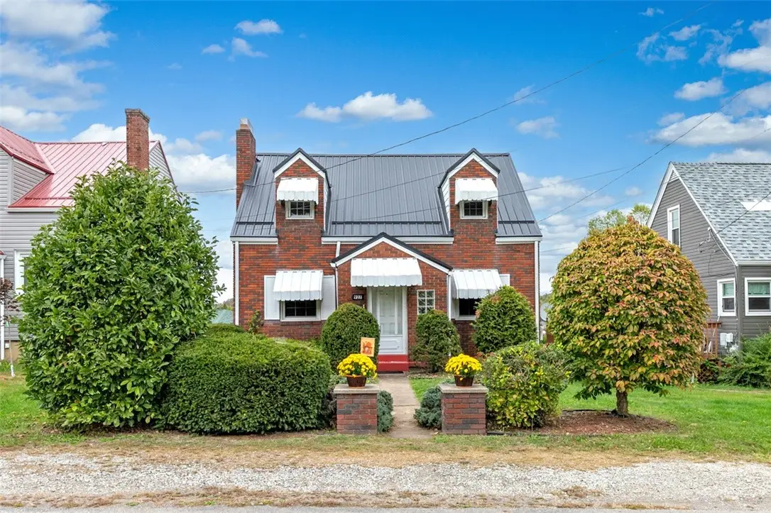 927 Fayette Avenue, Belle Vernon, PA 15012 - Image #1