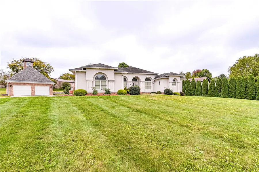 112 N Hazelnut Dr, Mount Pleasant, PA 15666 - #2