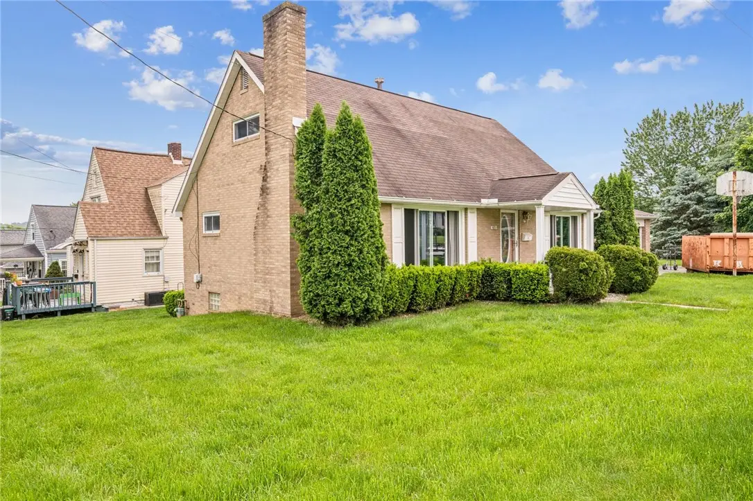 805 Willow St, Irwin, PA 15642 - Image #1