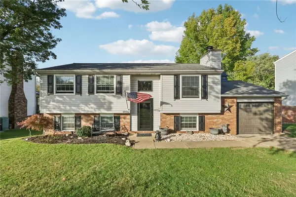 1916 Hertford Dr, South Park, PA 15129