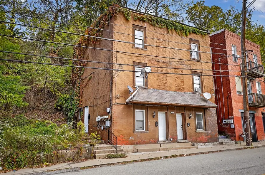 1025 Lynn Ave, Turtle Creek, PA 15145 - Image #3