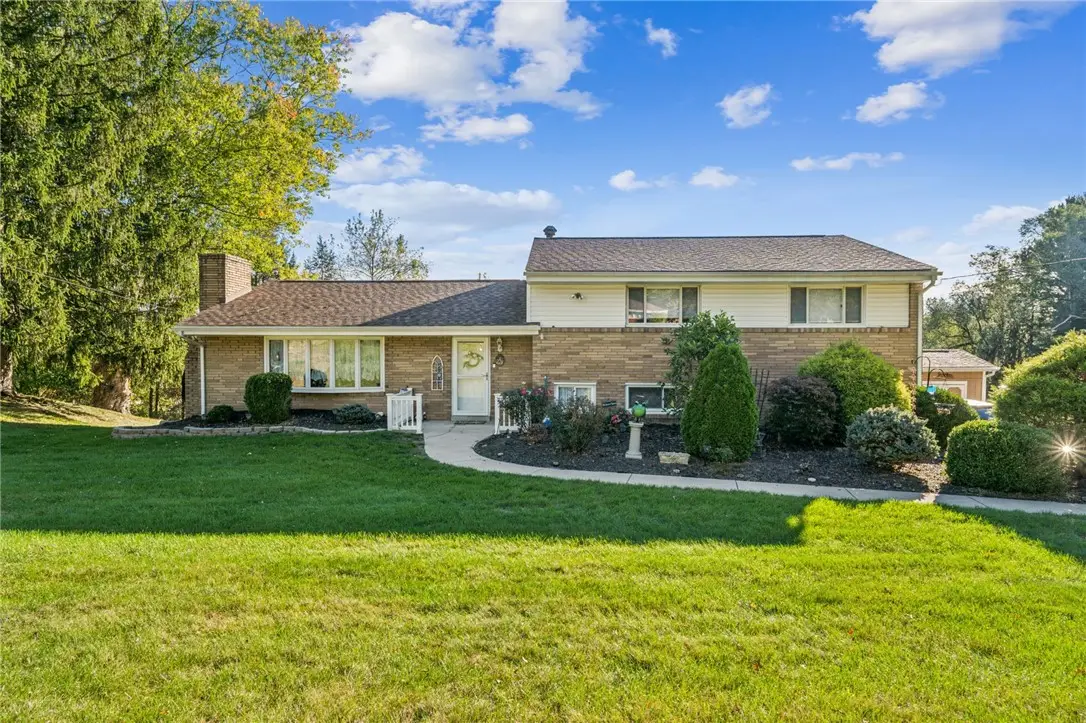 228 Ridgeview Dr., Peters, PA 15367 - Image #1