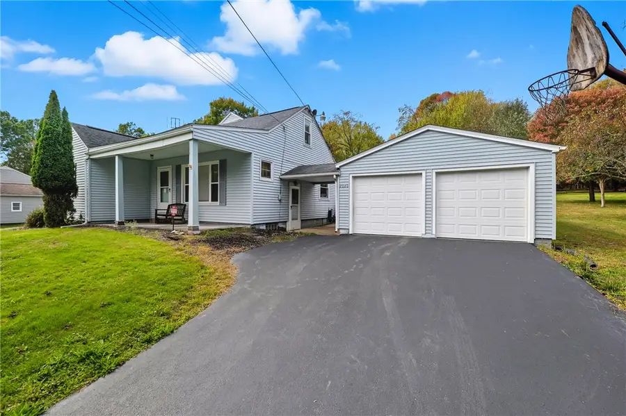 2060 Parkdale Avenue, Hermitage, PA 16148 - Image #2