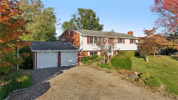 408 Pittsburgh St, Derry Twp, PA 15671