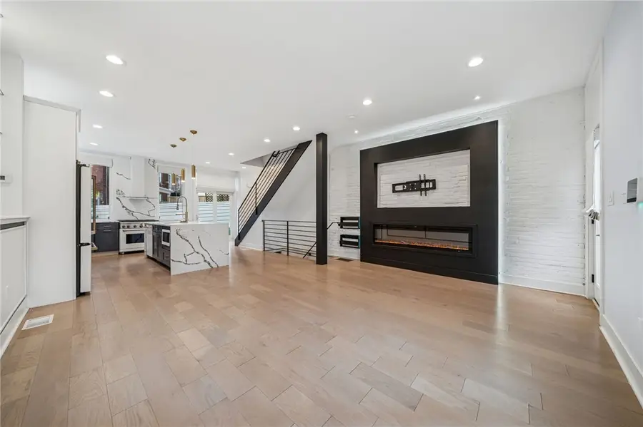 469 42nd St, Pittsburgh, PA 15201 - Image #3