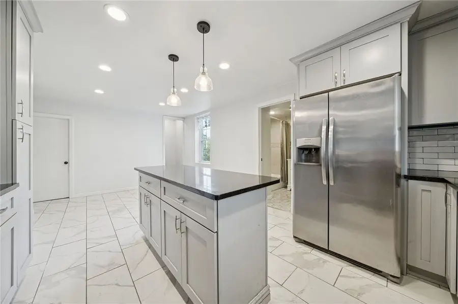 8113 State Route 22, New Alexandria, PA 15670 - Image #3