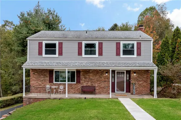 502 Monticello Dr, Delmont, PA 15626