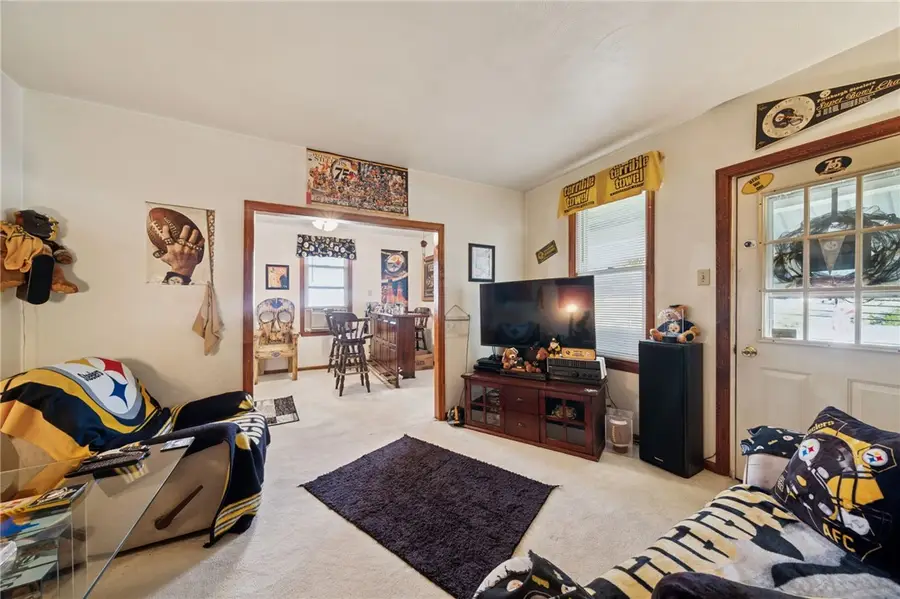 1316 Hancock Avenue, Oklahoma, PA 15690 - Image #2