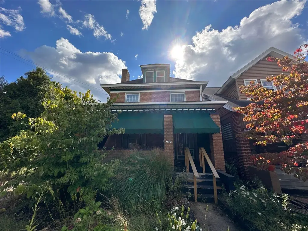 7224 Schoyer Ave, Swissvale, PA 15218 - Image #1