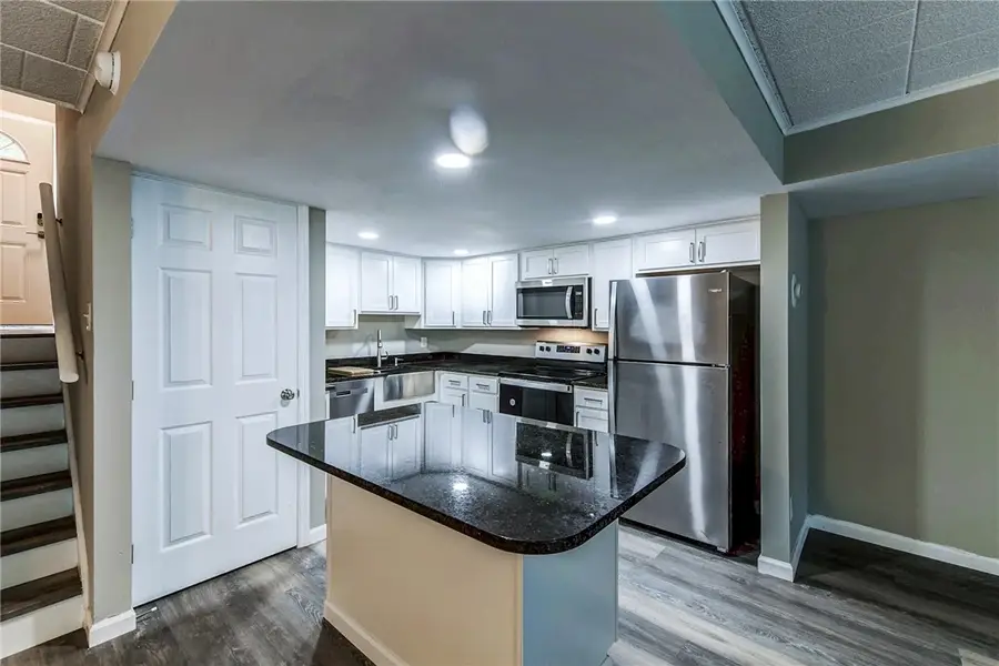 2207-2217 Aurora Drive, Franklin Park, PA 15237 - Image #2