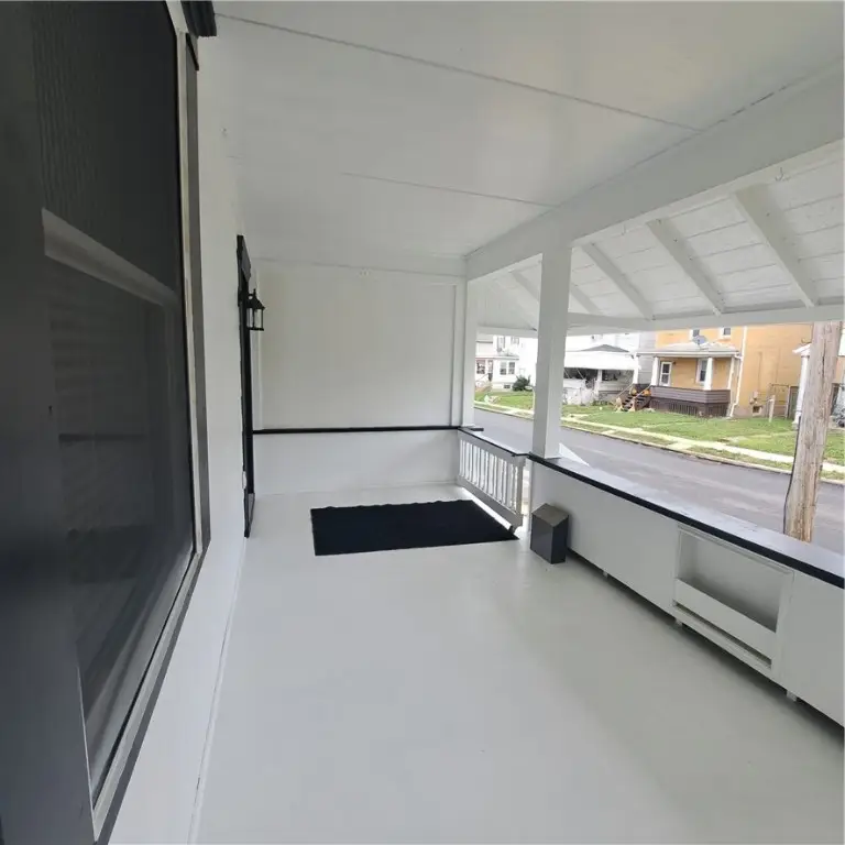 439 Longfellow Street, Vandergrift, PA 15690 - Image #3