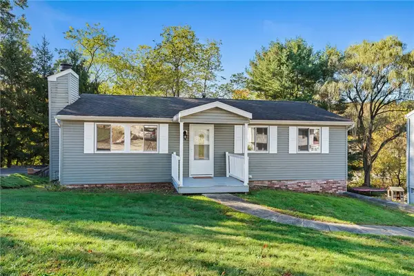 211 E White Oak St, Delmont, PA 15626