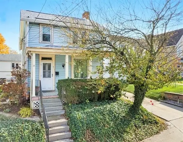 617 Maple St, Coraopolis, PA 15108