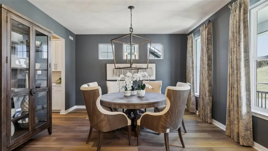 110 Victoria Drive, Moon Township, PA 15108 - Image #2