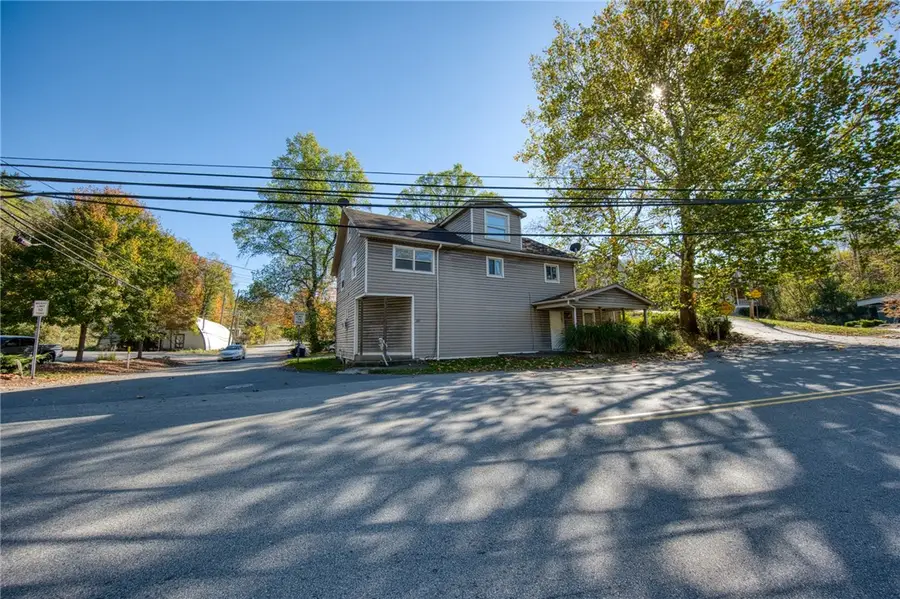 3897 Brownsville Rd, South Park, PA 15129 - Image #2