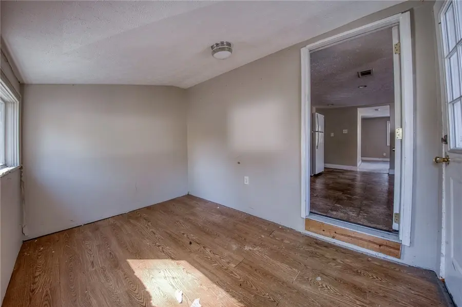 3897 Brownsville Rd, South Park, PA 15129 - Image #3