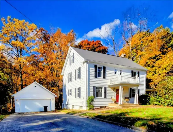 499 White School Rd, Unity  Twp, PA 15601