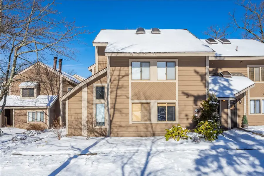 1113 Veech Ln, Jefferson, PA 15502 - Image #2