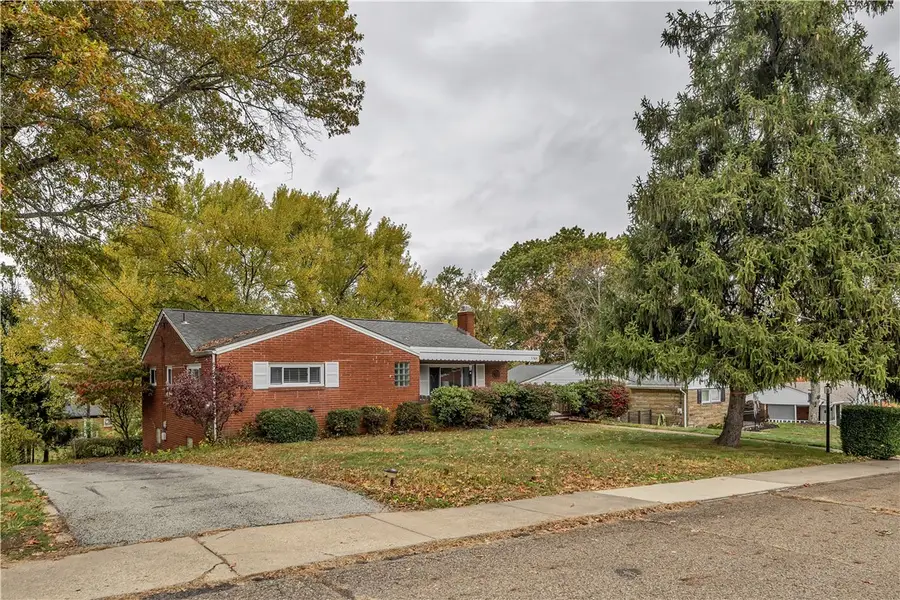 5504 Buseman Ave, Hopewell, PA 15001 - Image #3