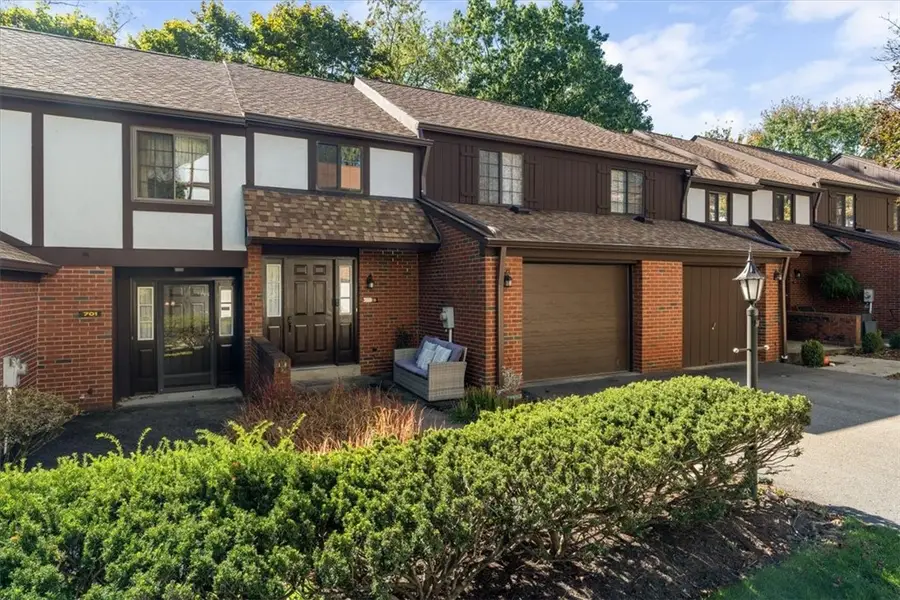 703 Timber Ln, Sewickley, PA 15143 - #2