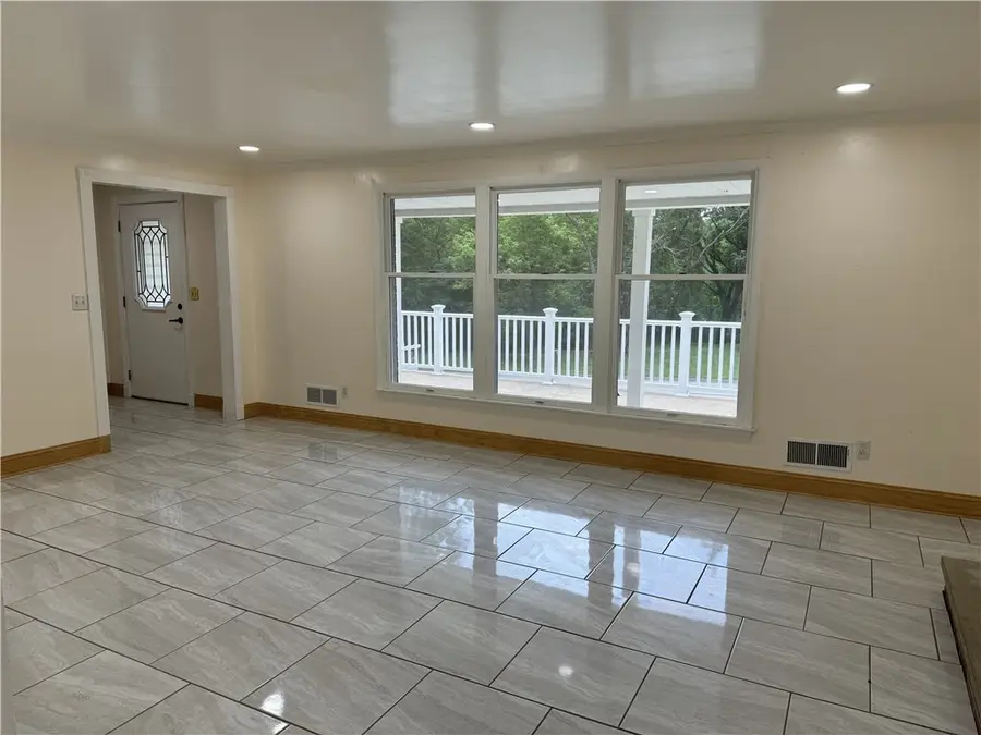 2350 Mount Vernon Avenue, Murrysville, PA 15632 - Image #3