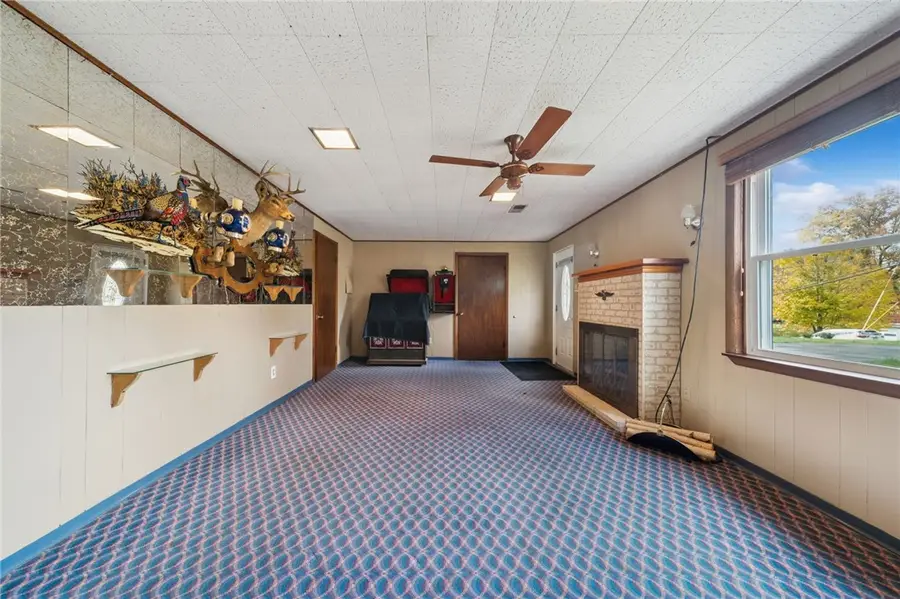 632 Penn Dr, Level Green, PA 15085 - Image #3