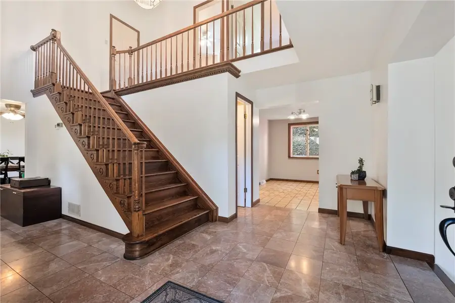 525 Arcadia Drive, McCandless, PA 15237 - Image #3