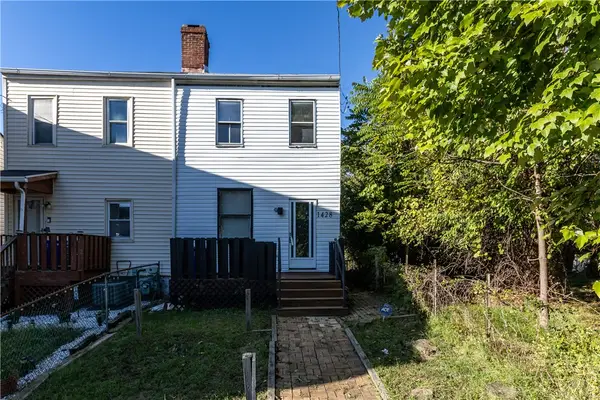 1428 Adams St, Manchester, PA 15233