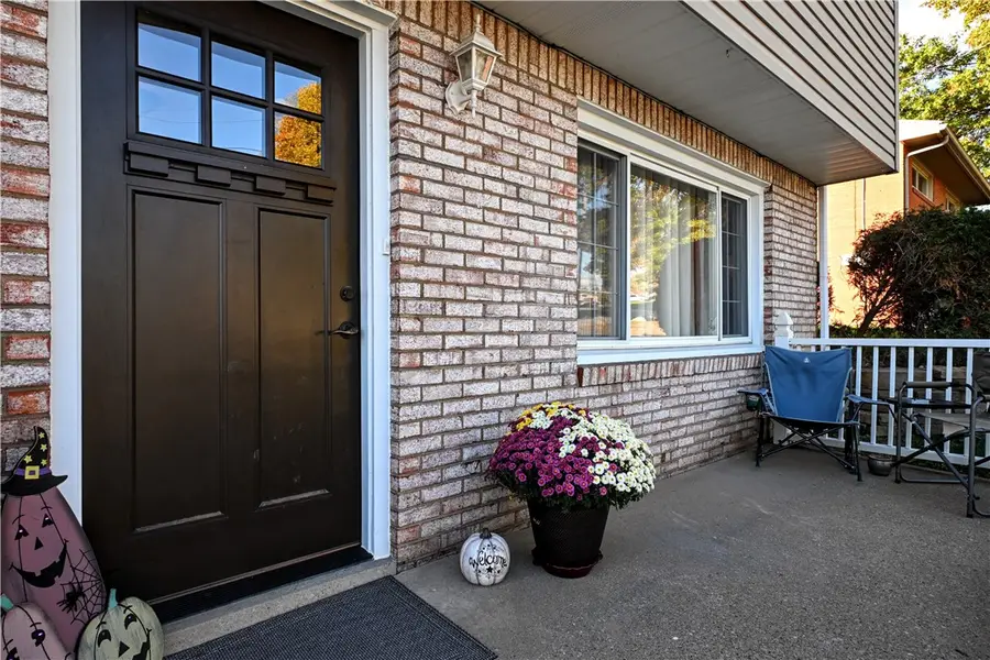 161 Mount Vernon Dr, Elizabeth Township, PA 15135 - Image #2