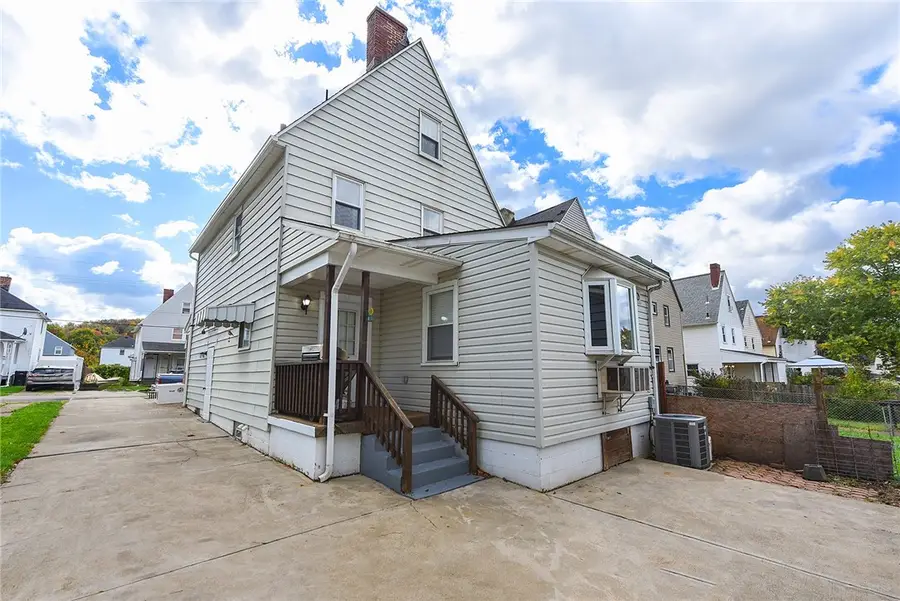 1820 Mcminn St, Aliquippa, PA 15001 - Image #2