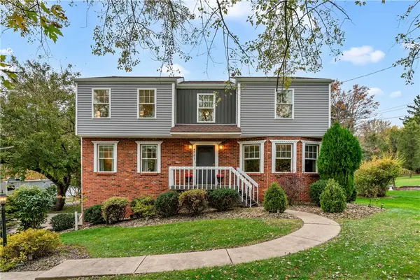 4701 Roland Rd, Hampton, PA 15101