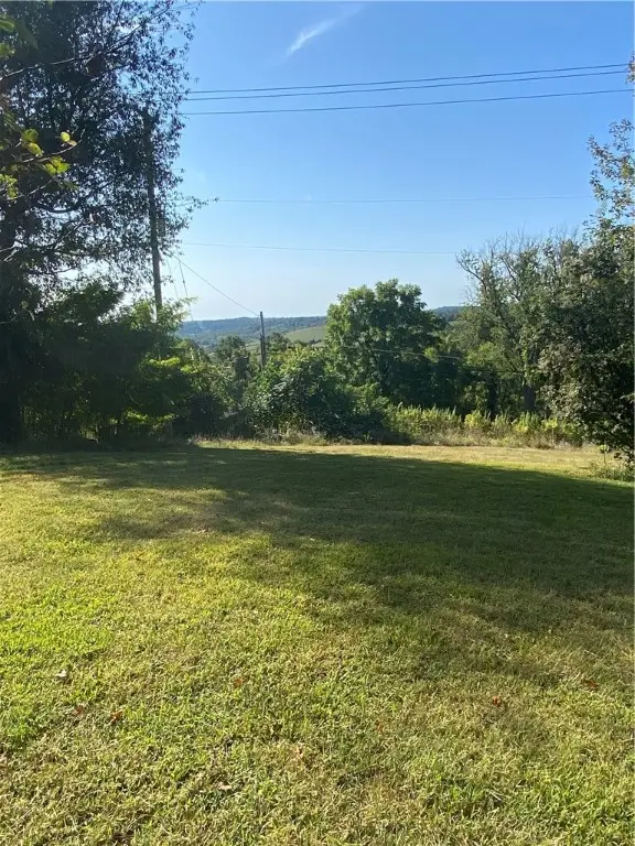 1227 S Hewitt Ave, Canton, PA 15301 - Image #2