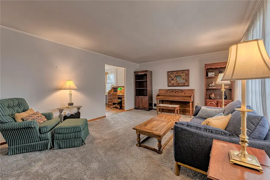 13511 Evergreen Way, North Huntingdon, PA 15642 - Image #2