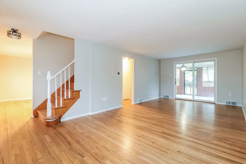 1025 Catherine Dr, Conway, PA 15027 - Image #2