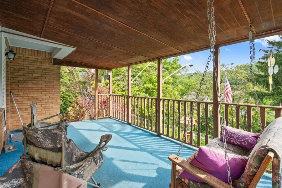 100 Longvue Dr, Ross Township, PA 15237 - Image #3