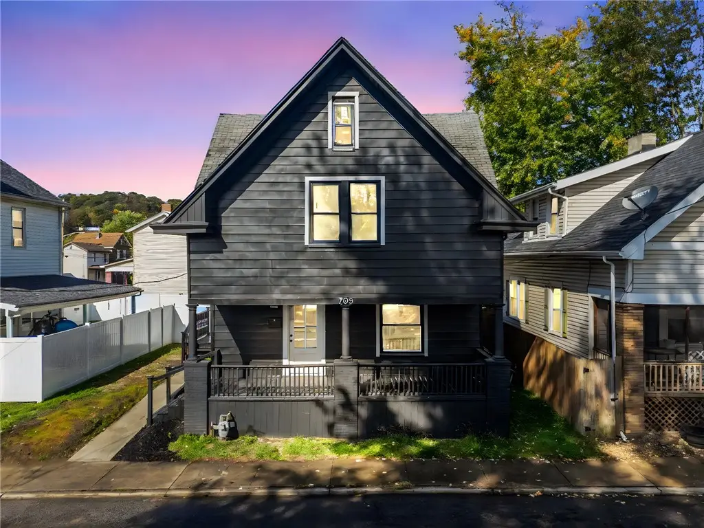 705 4th St, New Brighton, PA 15066 - Image #1