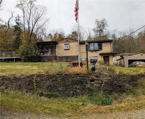 344 Mckee Rd, N Versailles, PA 15137