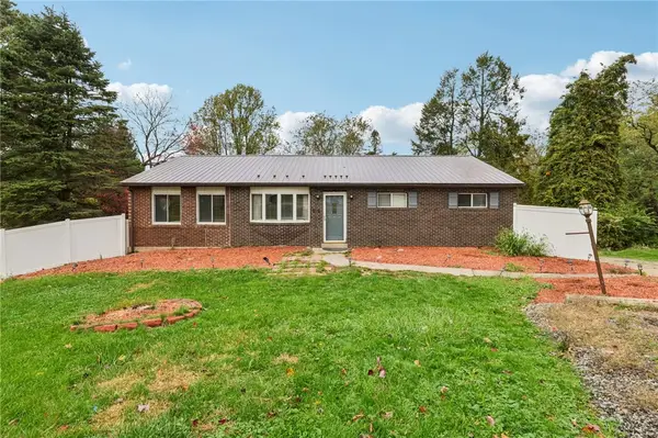 447 Englewood Dr, Ross Twp, PA 15237