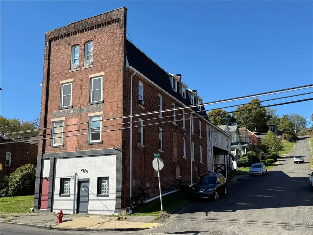 601 Kendall Ave, Lyndora, PA 16045 - Image #1