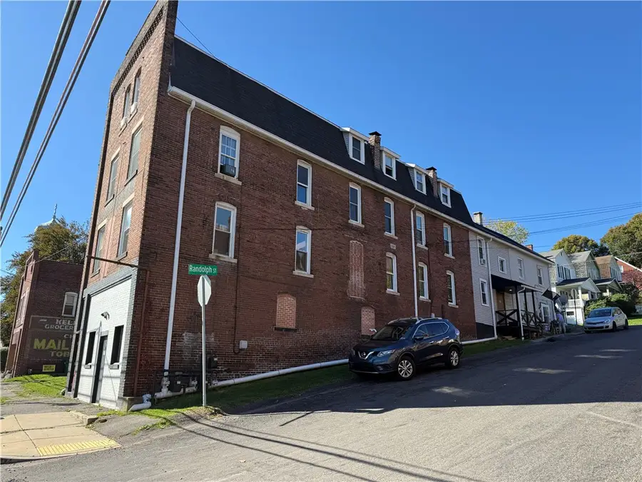 601 Kendall Ave, Lyndora, PA 16045 - Image #2