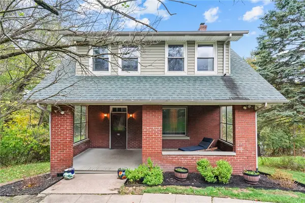 27 North Park Road, West View, PA 15229