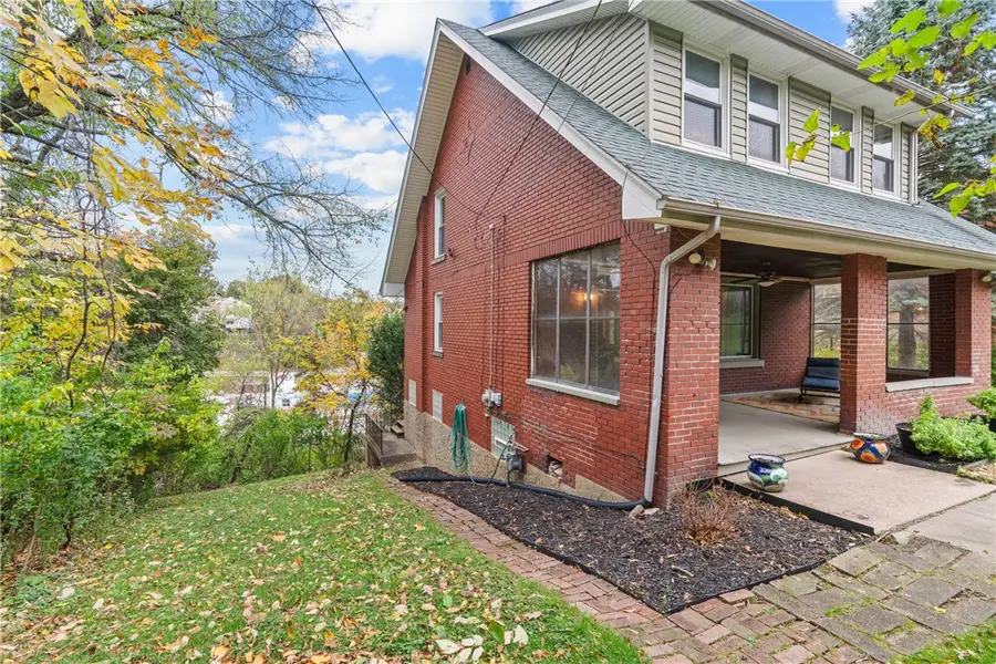 27 North Park Road, West View, PA 15229 - Image #3