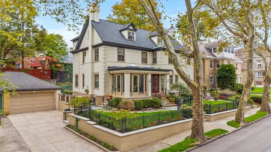 4 Colonial Pl, Shadyside, PA 15232 - Image #2